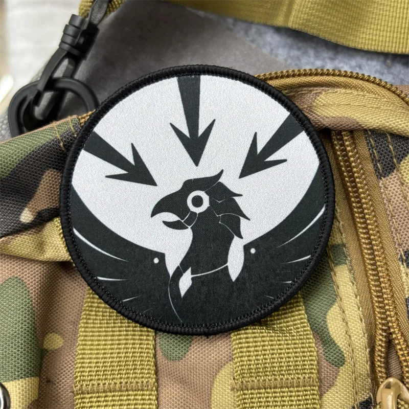 Parche SCP táctico con sistema gancho-bucle para ropa y mochilas - imagen 4