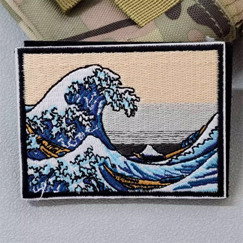 Parche táctico bordado olas marinas con velcro para ropa y mochilas