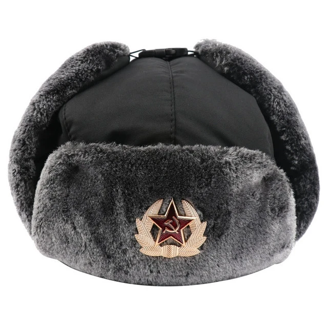 Gorro con protección auditiva y emblema