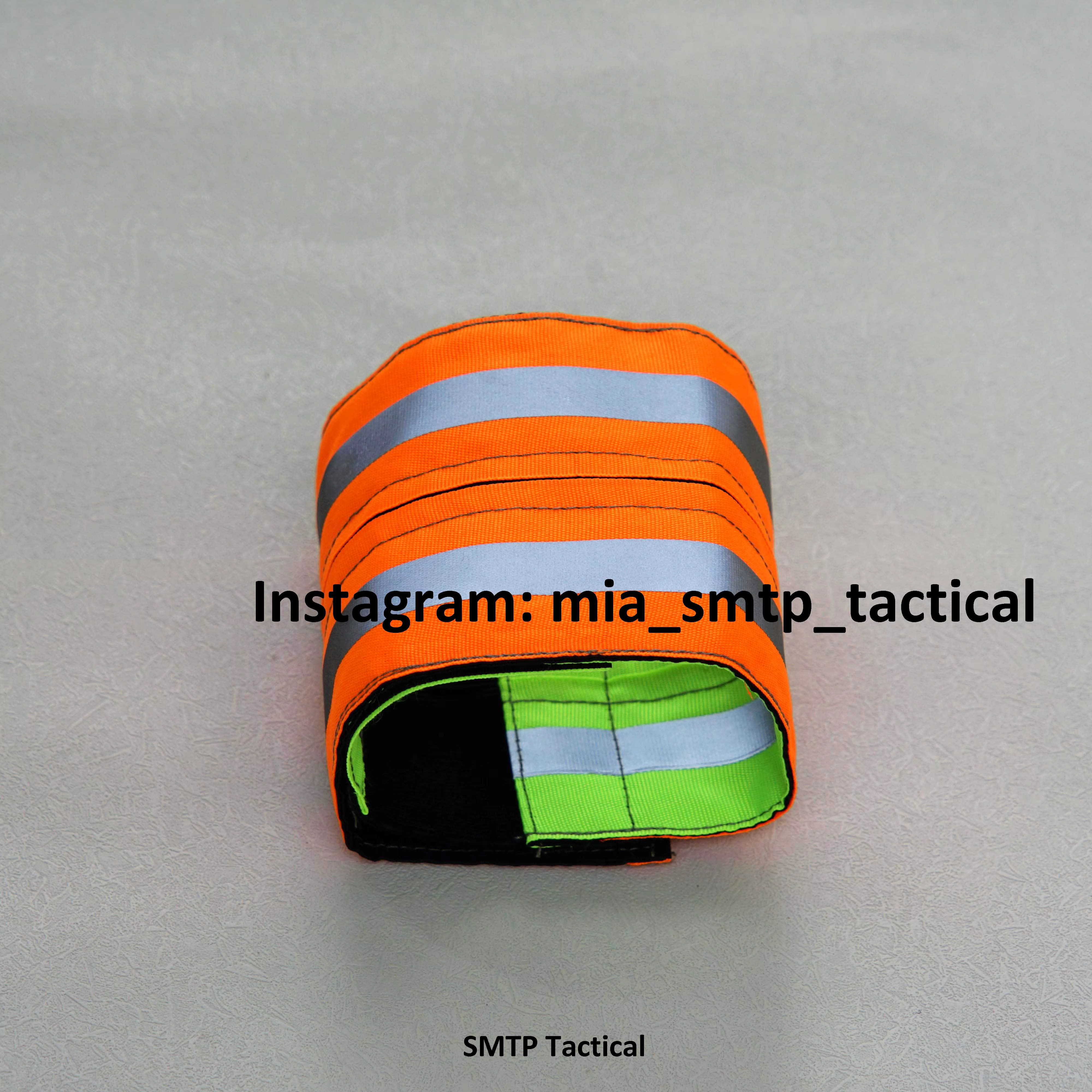 SMTP E26 Insignia reflectante doble para uniforme FSB MVD - imagen 2