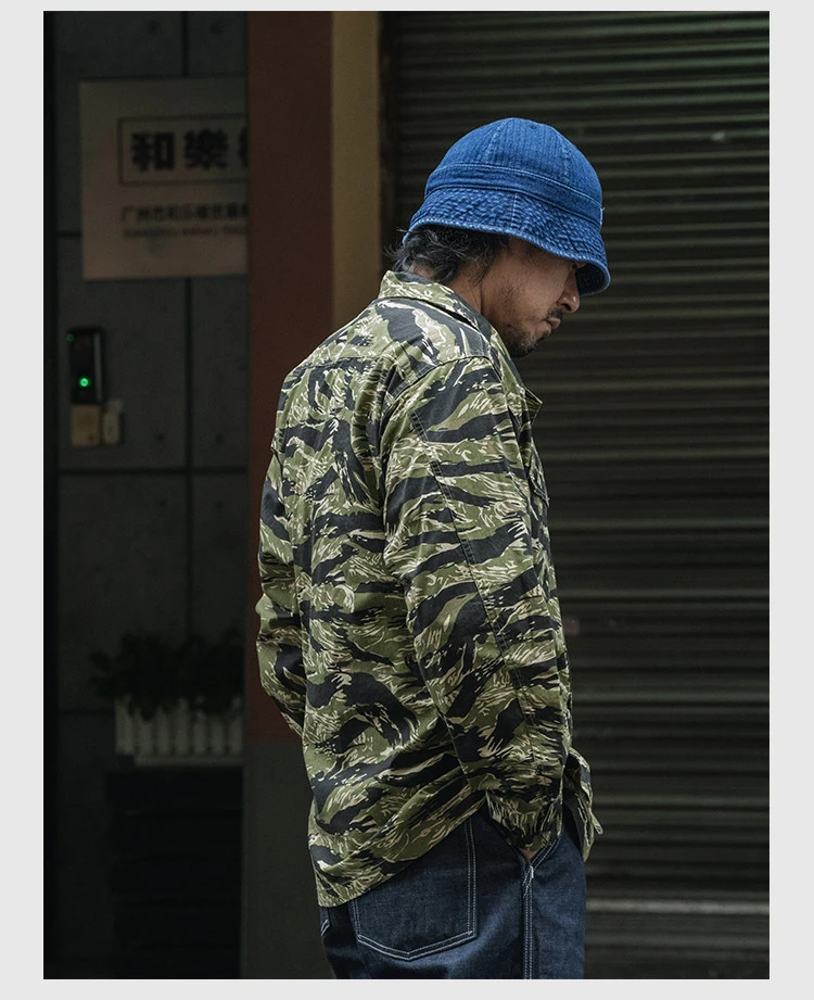 Detalle del cierre y diseño camuflado