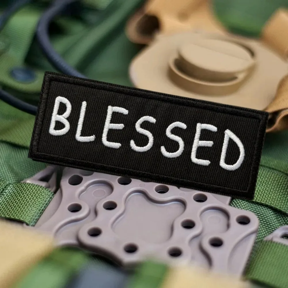 Parche táctico Blessed Morale bordado con velcro para mochila