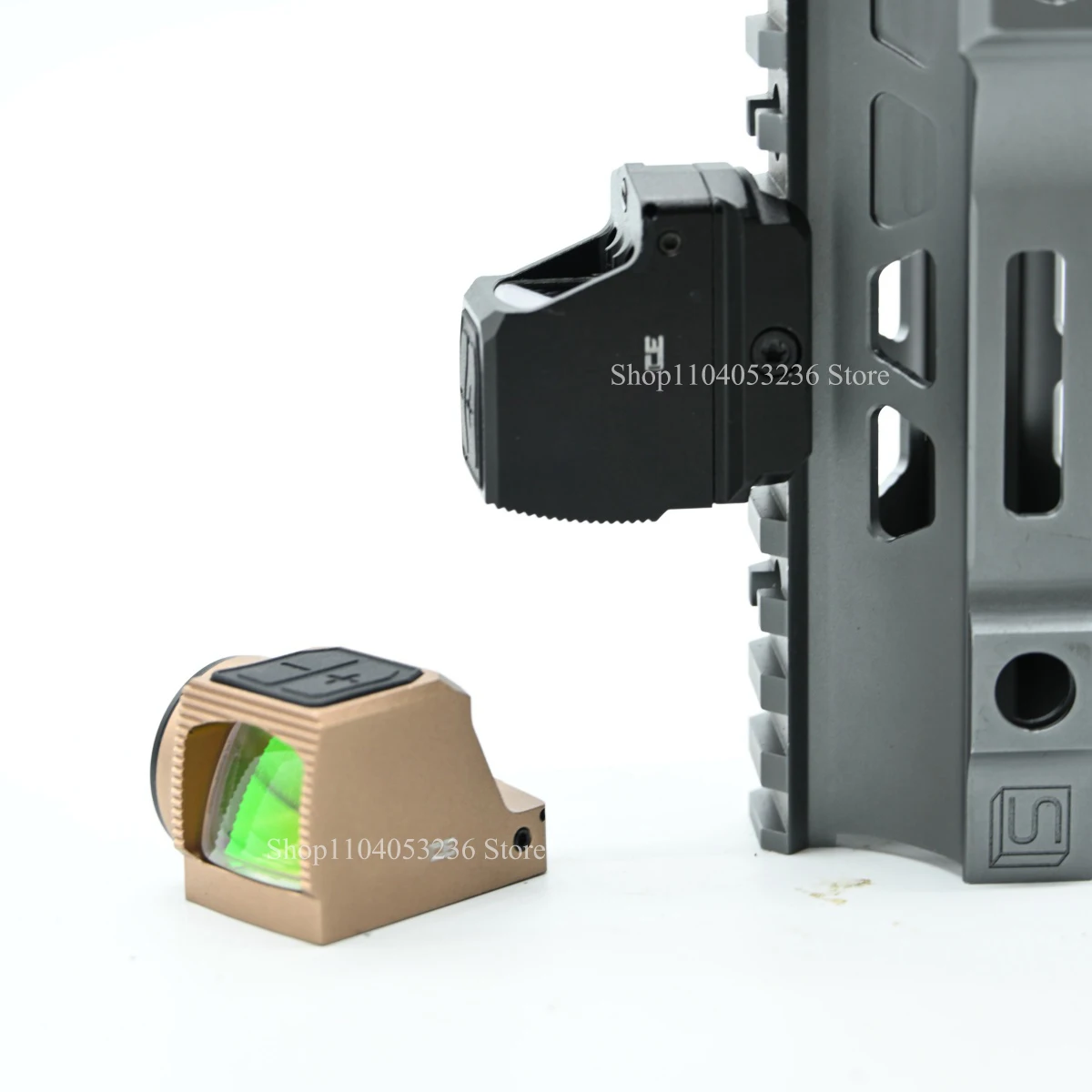 Mira reflex compacta en acabado negro