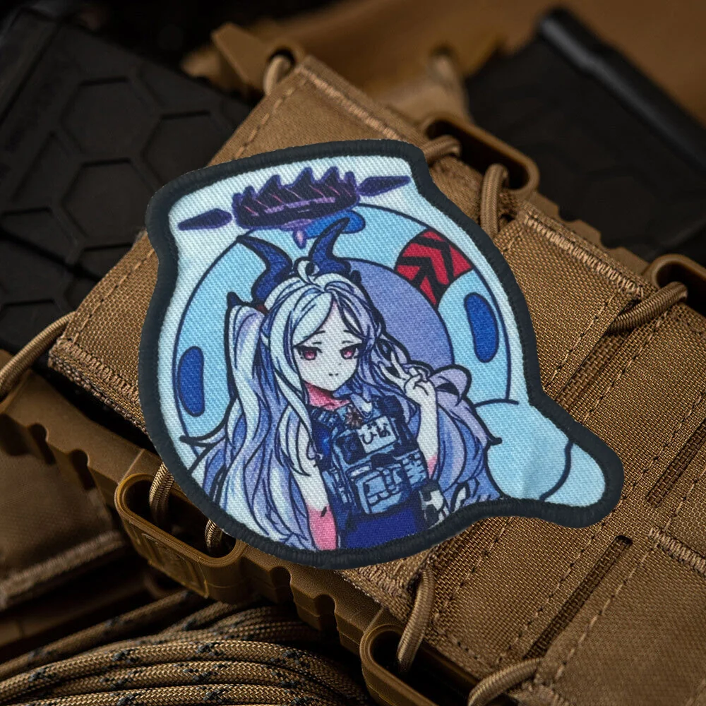 Parche táctico velcro pistola anime azul – Para mochila y chaleco - imagen 3