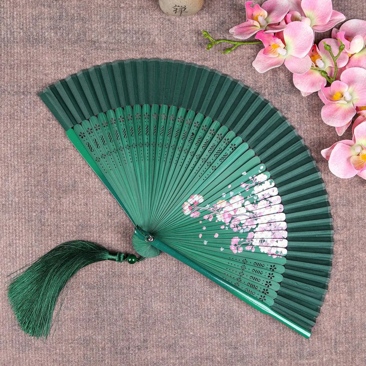 Abanico plegable de seda estilo oriental antiguo portátil con flecos - imagen 2