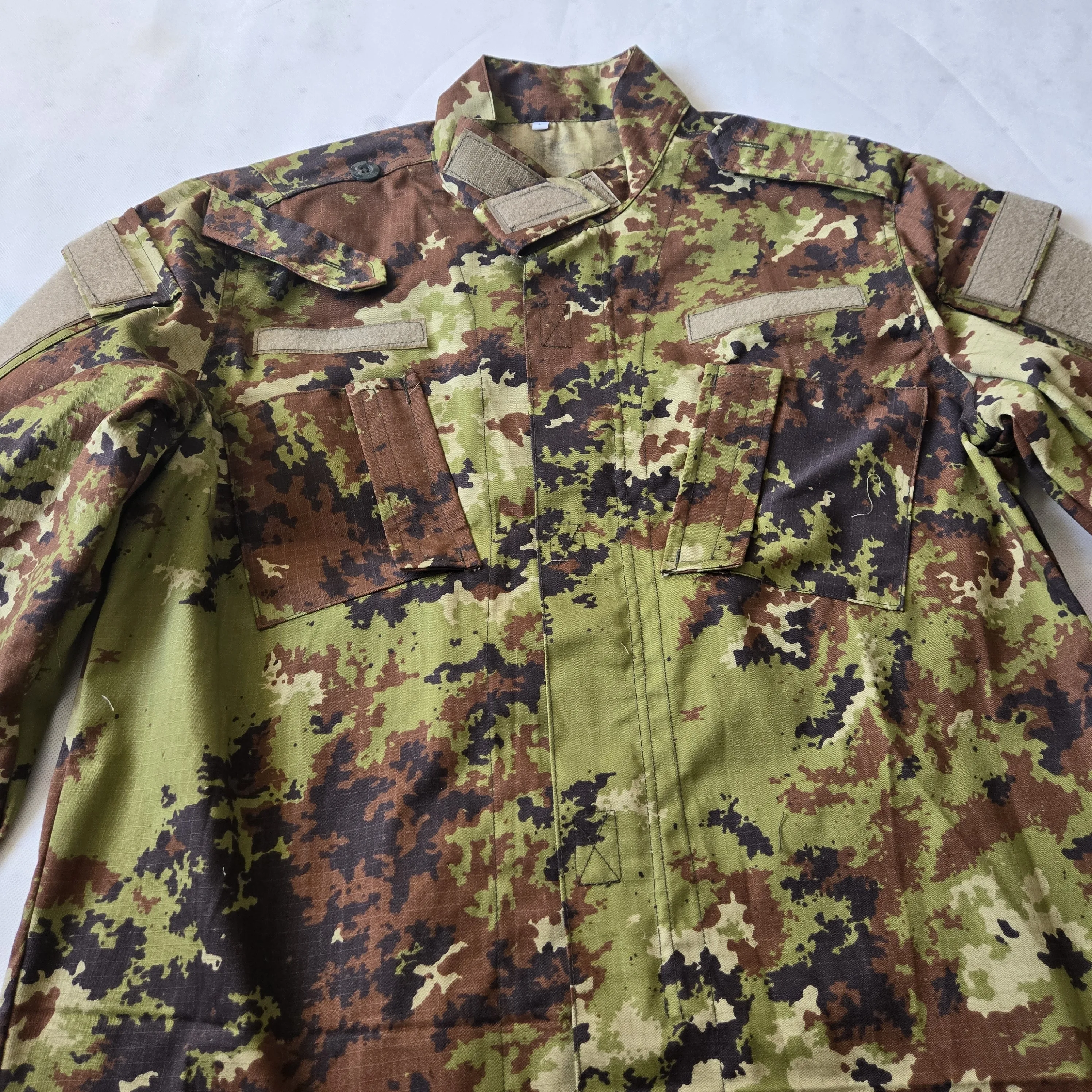 Uniforme camuflaje ripstop resistente al desgaste con bolsillos - imagen 4