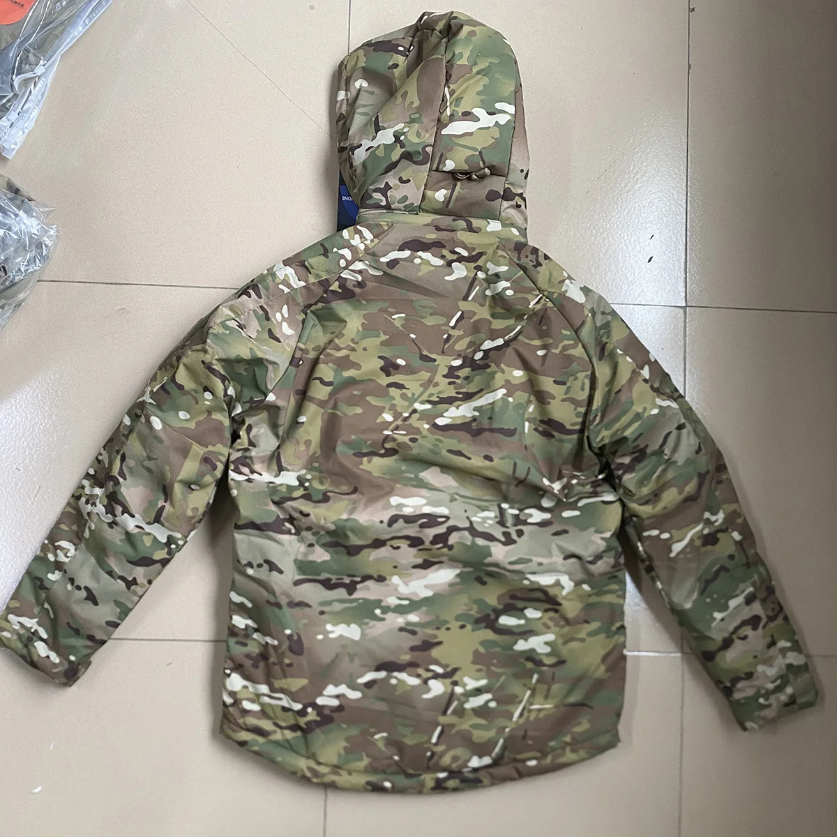 Chaqueta táctica VKBO MC con capucha, resistente al frío y lluvia - imagen 4