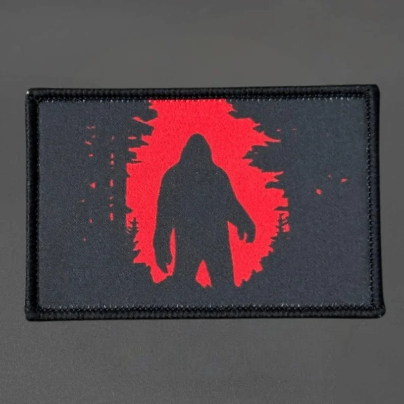 Parche Bigfoot Monster con fondo táctico
