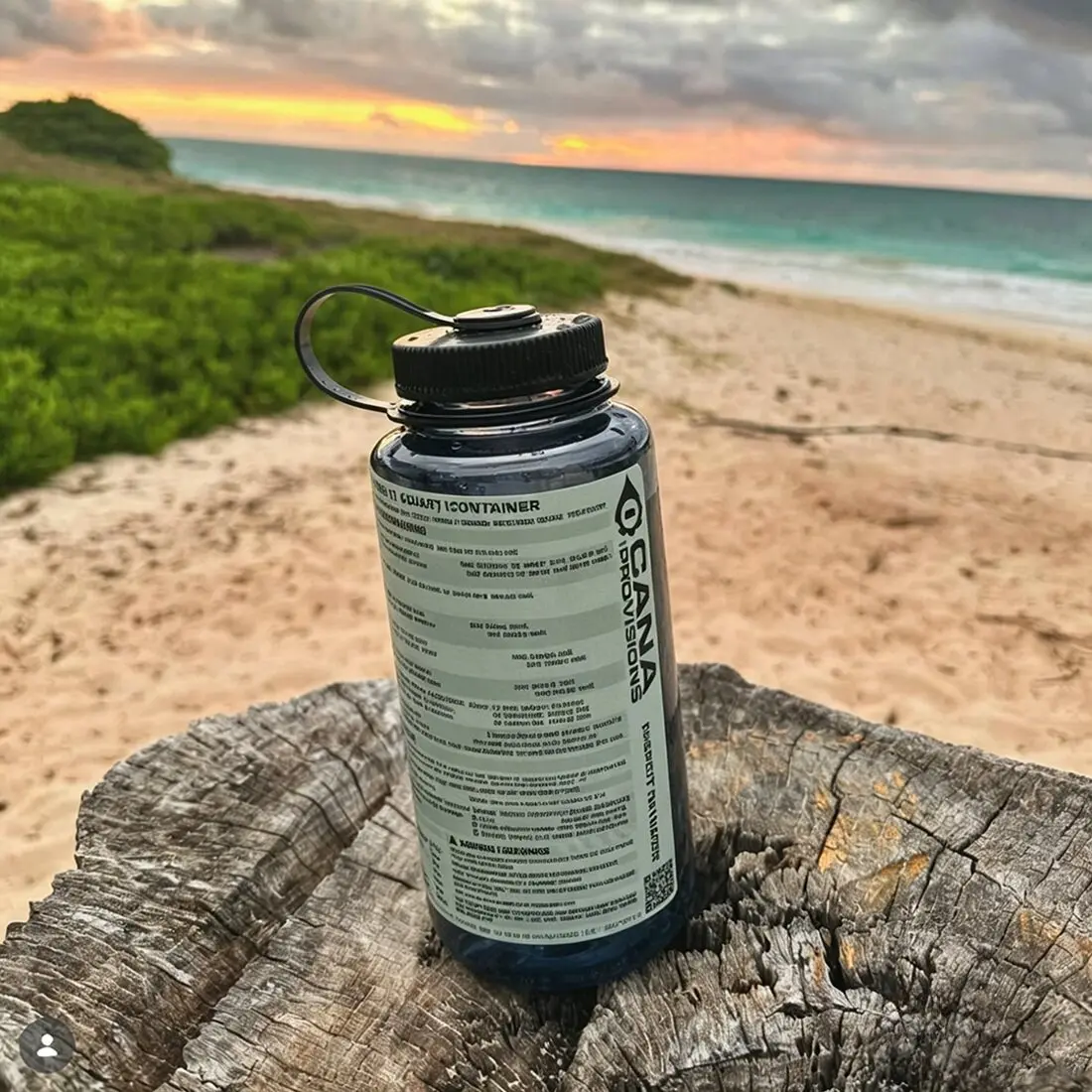 Botella de agua deportiva de boca ancha con nivel visible - imagen 4