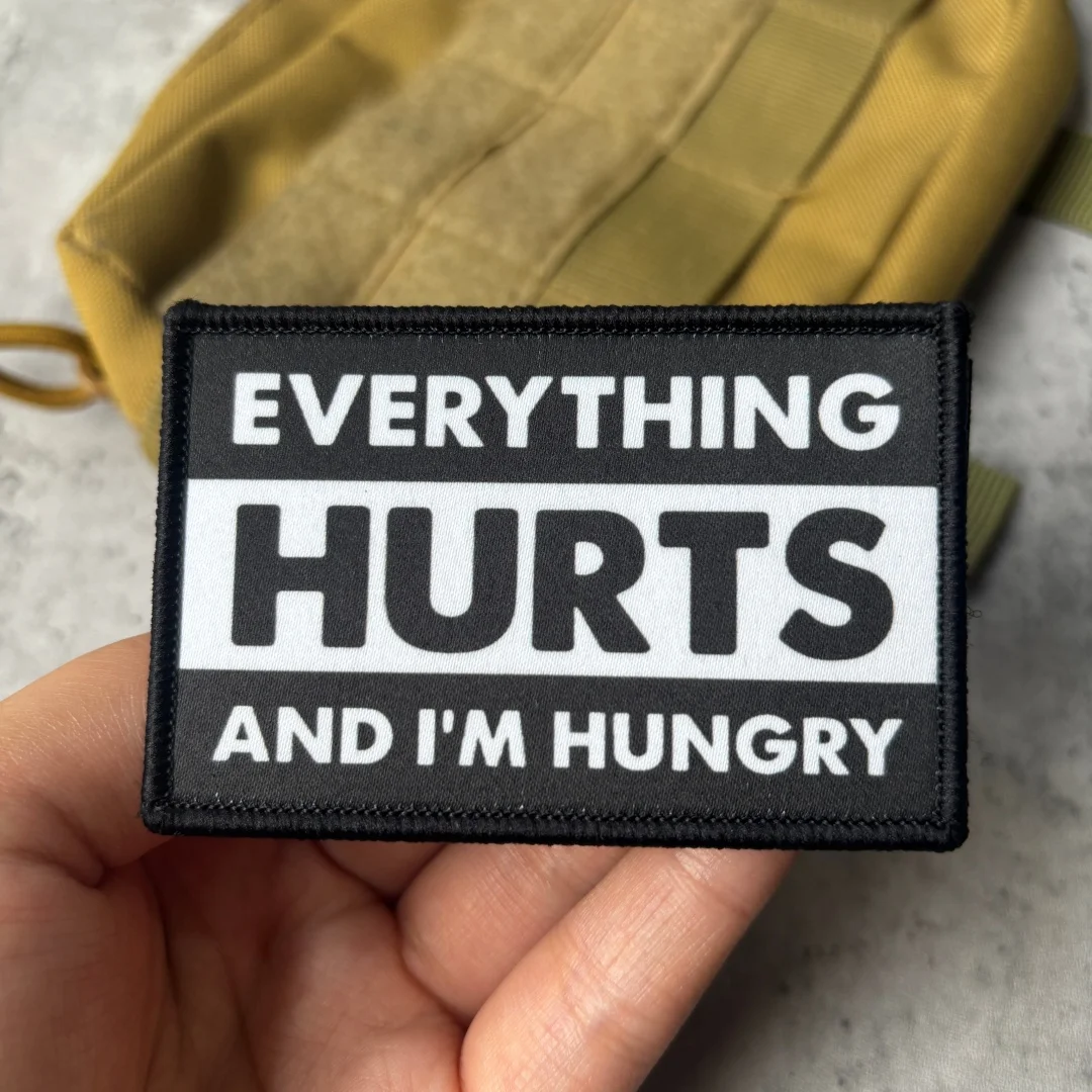Parche táctico morale frase divertida Everything Hurts – velcro