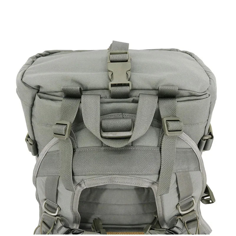 Mochila táctica modular con arnés acolchado y sistema MOLLE - imagen 4