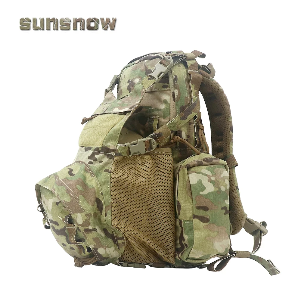 Mochila táctica para exteriores con bolsa casco y sistema hidratación - imagen 2