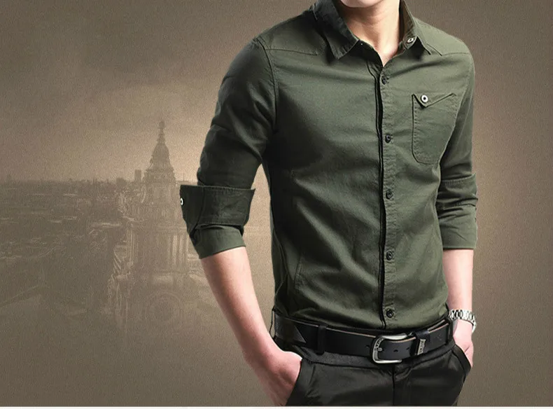 Camuflaje en estilo militar y corte cómodo