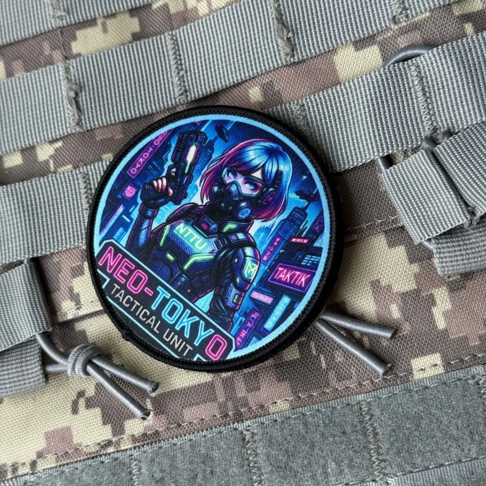 Parche táctico punk chica – Impreso con velcro para uniforme y mochila - imagen 4