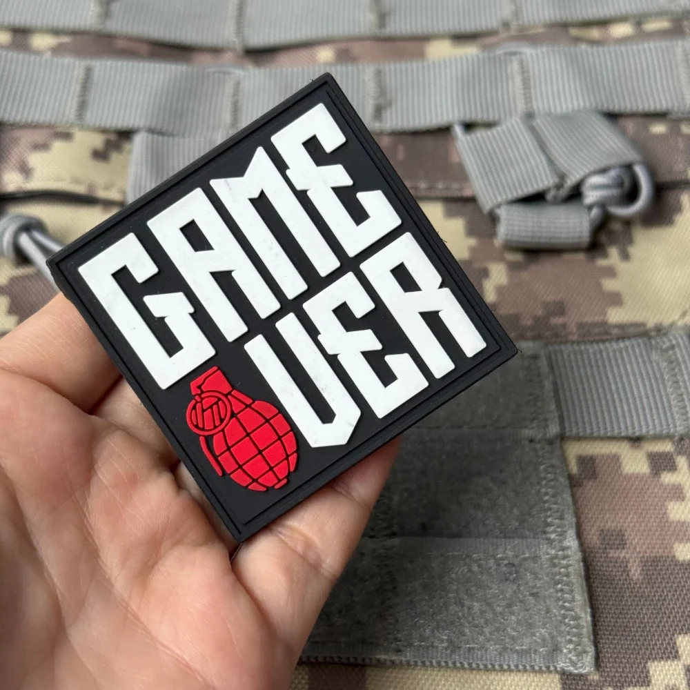 Parche táctico de PVC Game Over con velcro para mochila - imagen 2