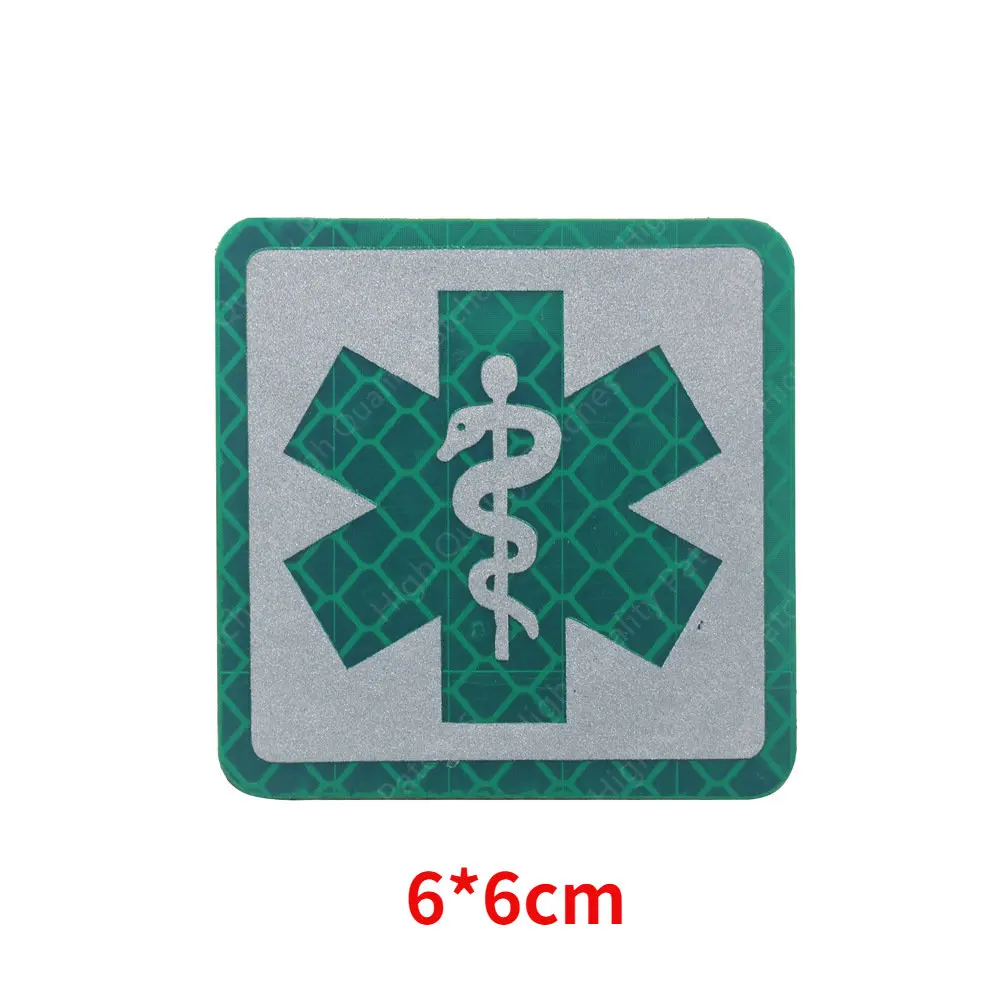 Parche 3D PVC táctico médico con símbolo IR