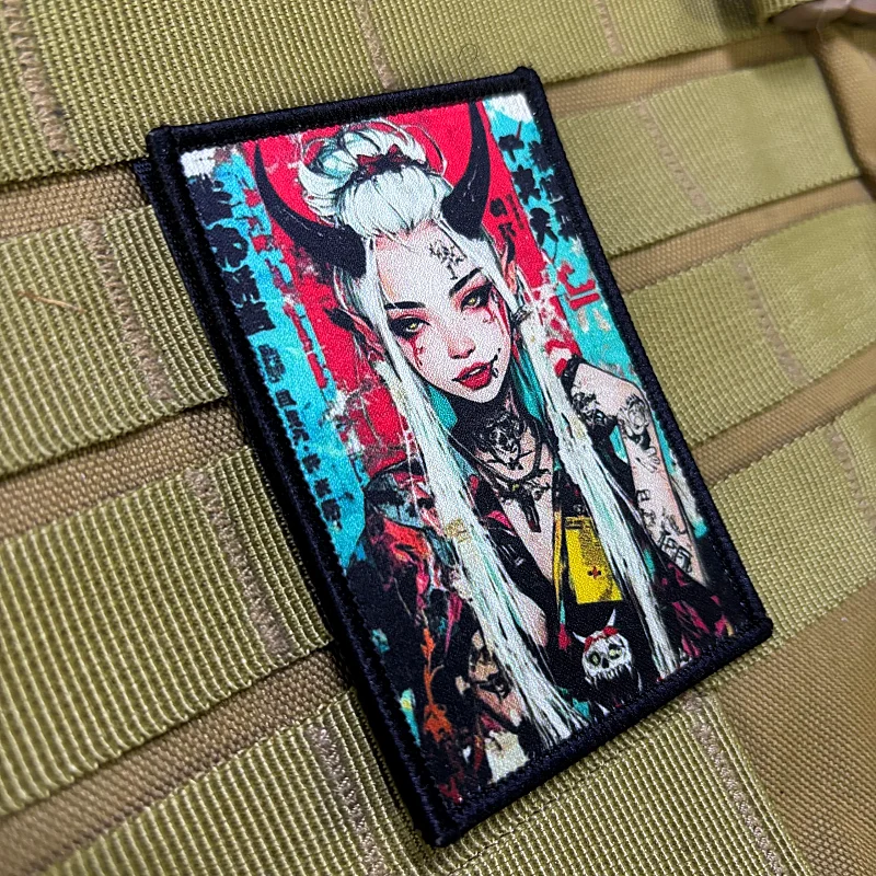 Parche táctico soldado punk mujer – insignia moral con velcro MOLLE - imagen 5
