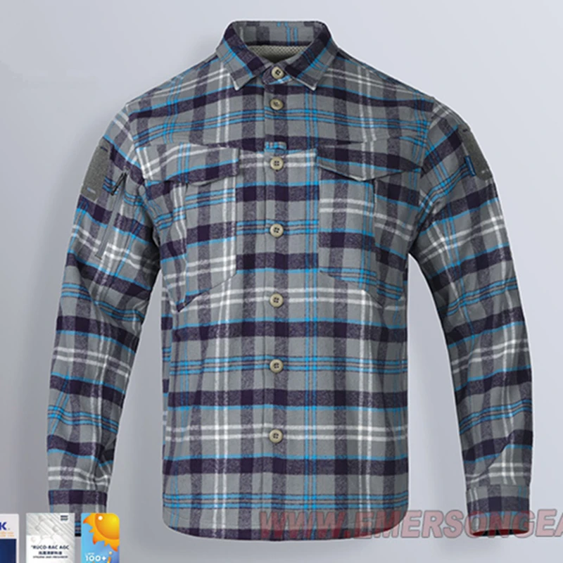 Camiseta con UPF100+ y tejido funcional antibacteriano y desodorante