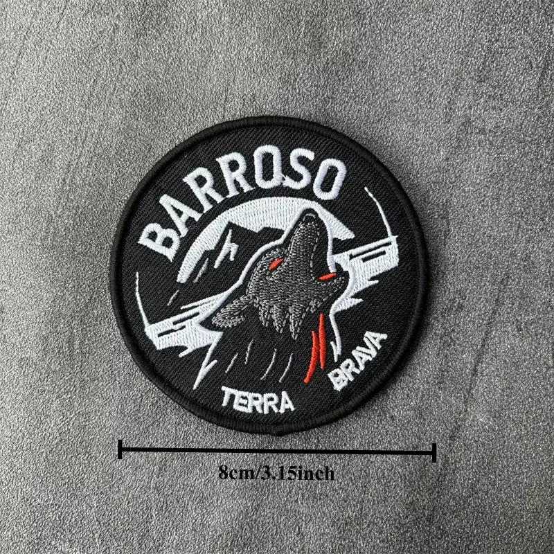 Parche táctico bordado lobo BARROSO con velcro para mochila
