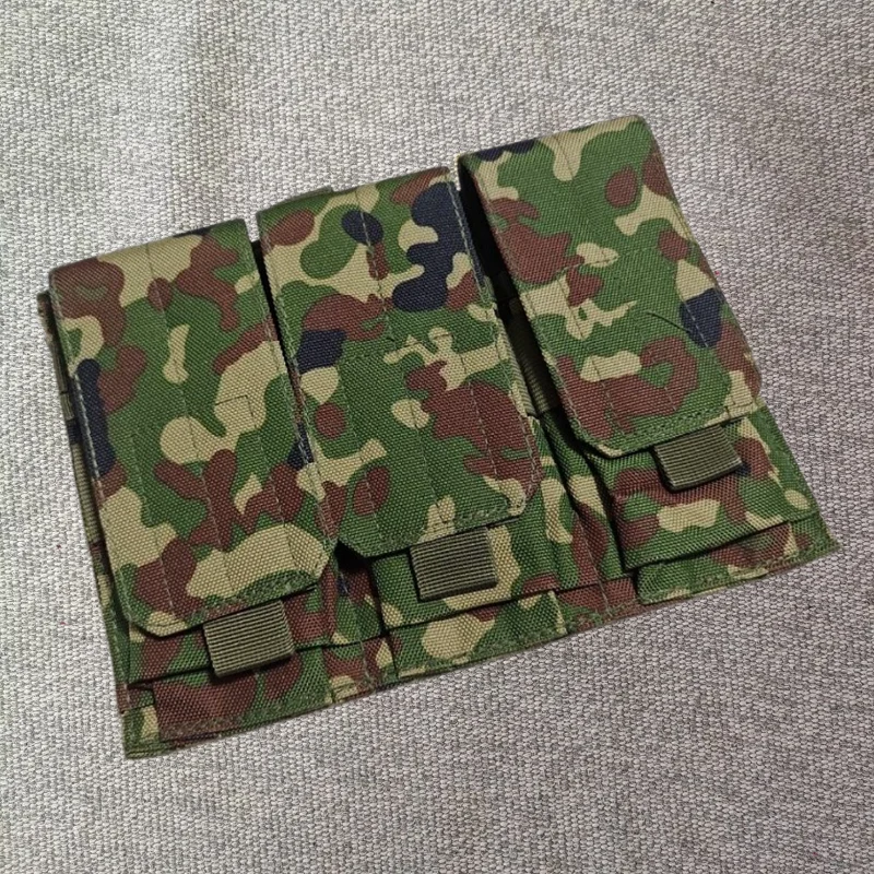 Portacargadores Triple M4 MOLLE en Nailon – Exterior Táctico - imagen 2