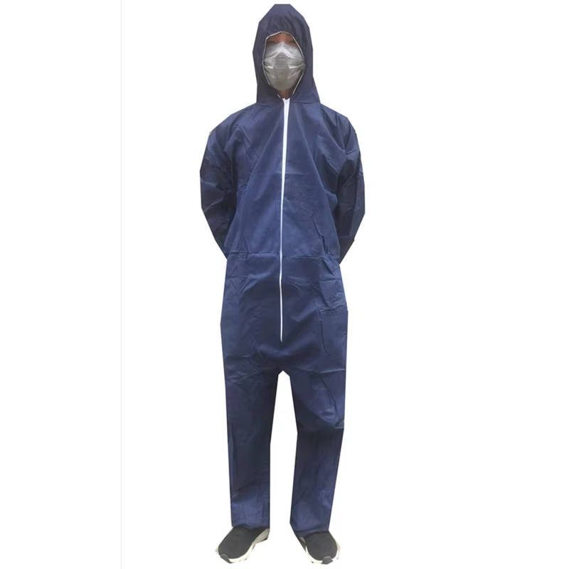 Traje de protección desechable vista frontal