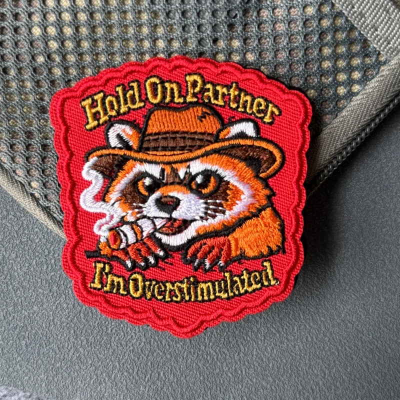 Parche Táctico Bordado Mapache con Gancho y Bucle para Mochila y Ropa - imagen 2