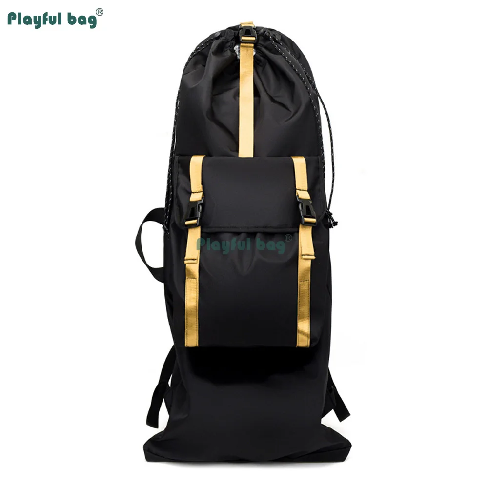 Mochila longboard con casco y monopatín - Resistente
