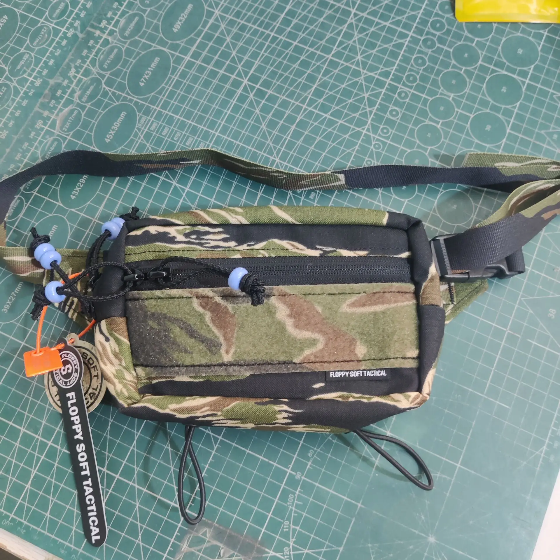 Riñonera táctica camuflaje desértico tigre multifuncional exteriores - imagen 2