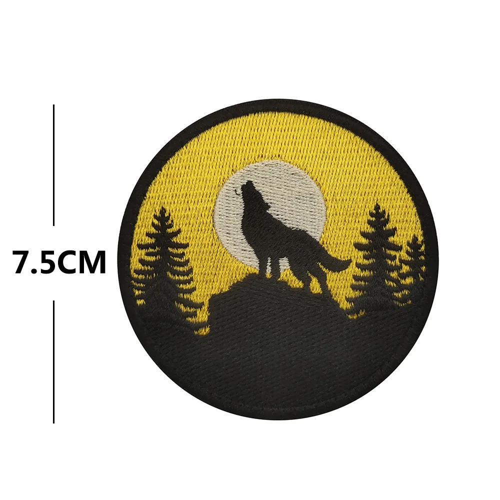 Parche bordado brújula para acampar - insignia táctica luminosa PVC - imagen 3