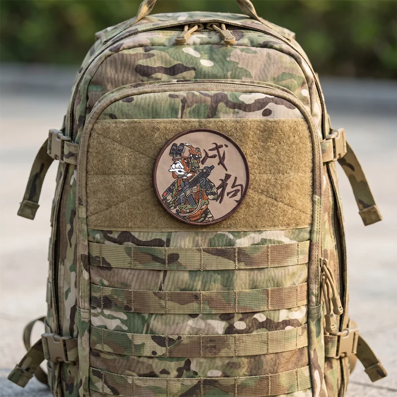 Parche bordado dragón zodiacal redondo estilo oriental para mochilas - imagen 2