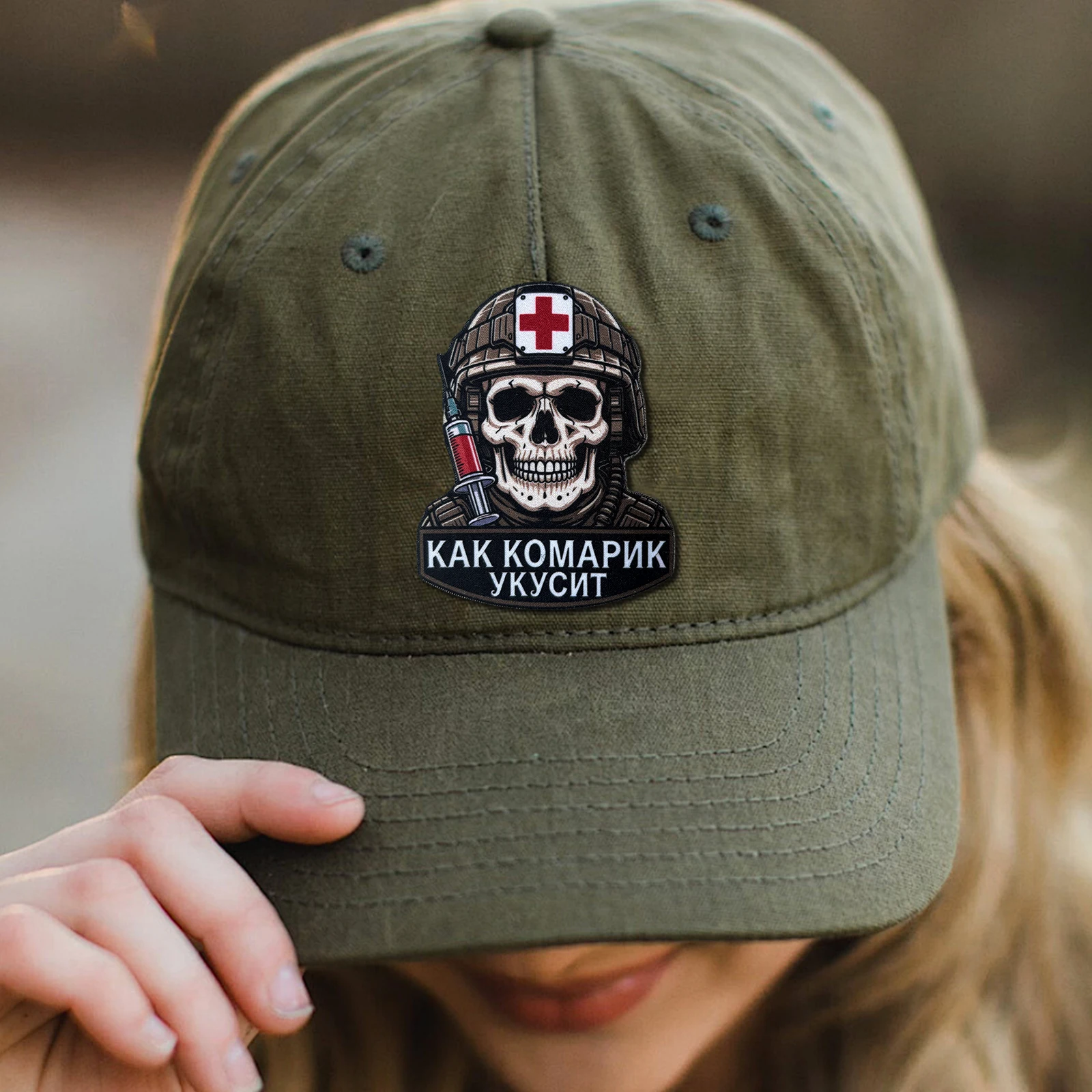 Parche táctico Medic Skull bordado para MOLLE chaleco airsoft - imagen 5