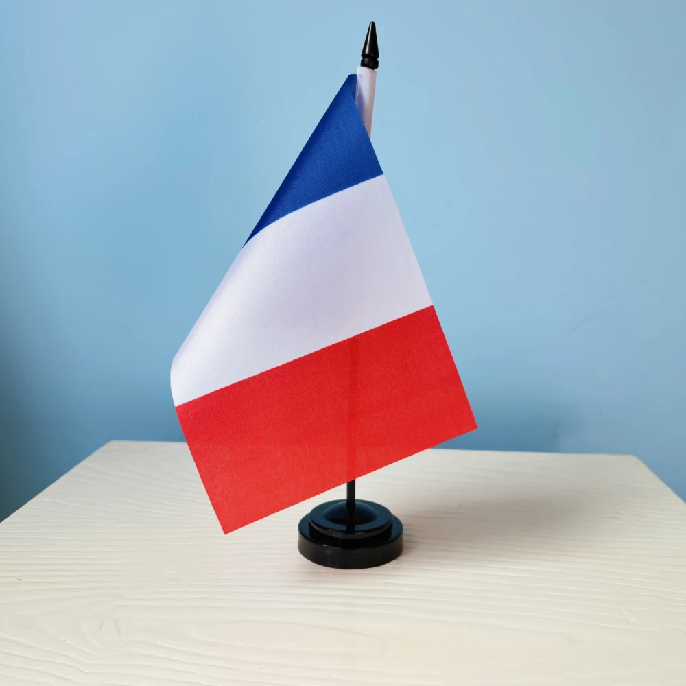 Gabinete de escritorio con bandera de Francia