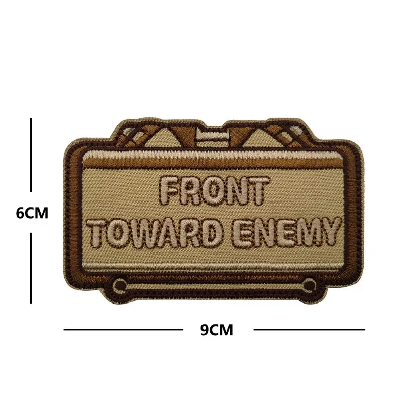 Front Toward Enemy Parche Bordado M18A1 Claymore Táctico - imagen 3