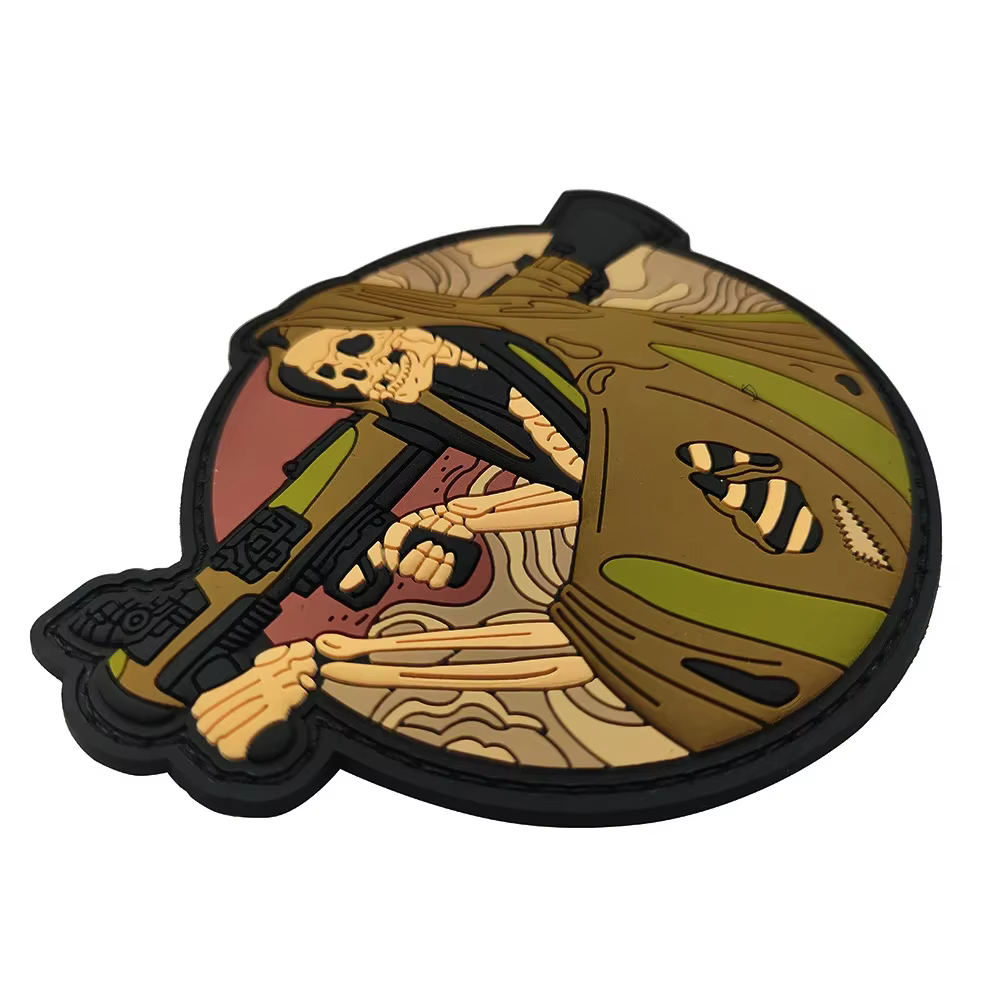 Parche táctico PVC Death Grip esqueleto con velcro – Brazalete militar - imagen 5