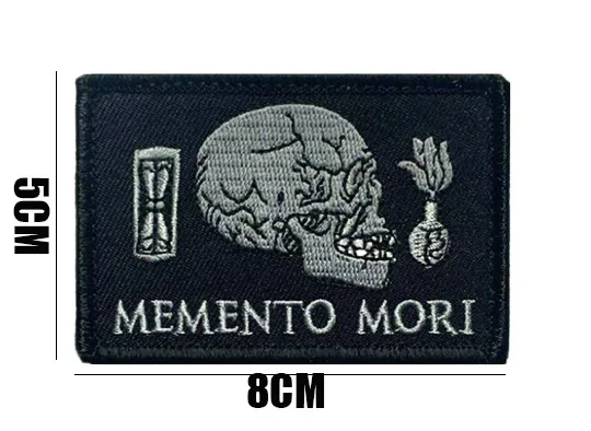 Parche táctico Memento Mori con velcro hook y loop para mochila - imagen 3