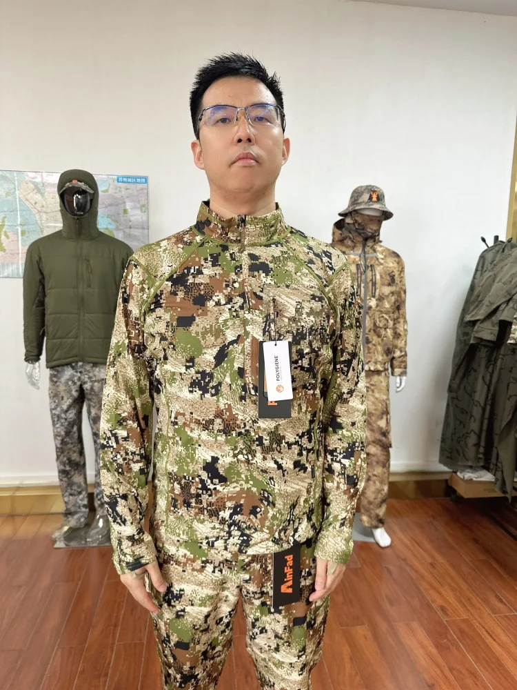 Camiseta de caza con cremallera camuflada