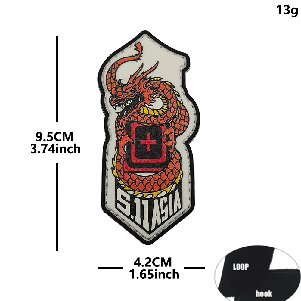 Insignia médica táctica dragón cruzado de gancho para mochila