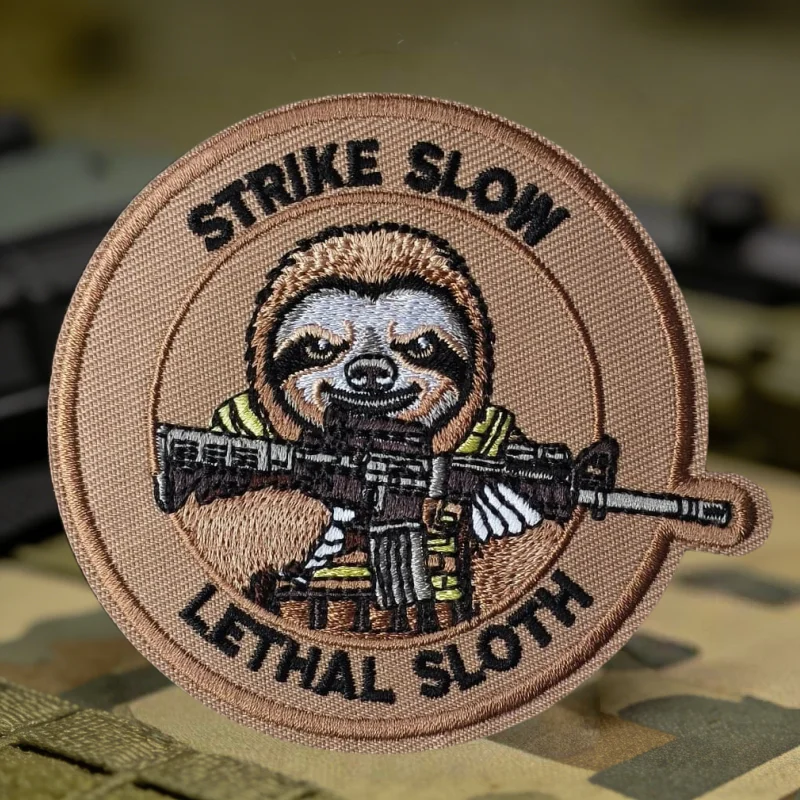 Strike Slow Otter parche táctico bordado con velcro para gorra - imagen 4