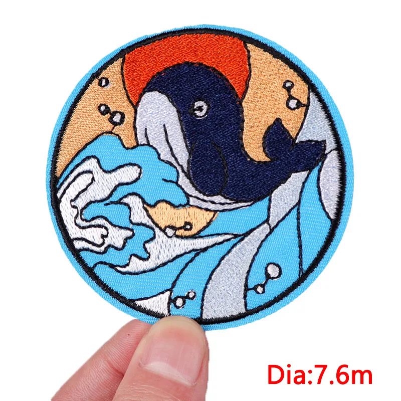 Parche moral bordado Van Gogh Gran Ola ballena termoadhesivo