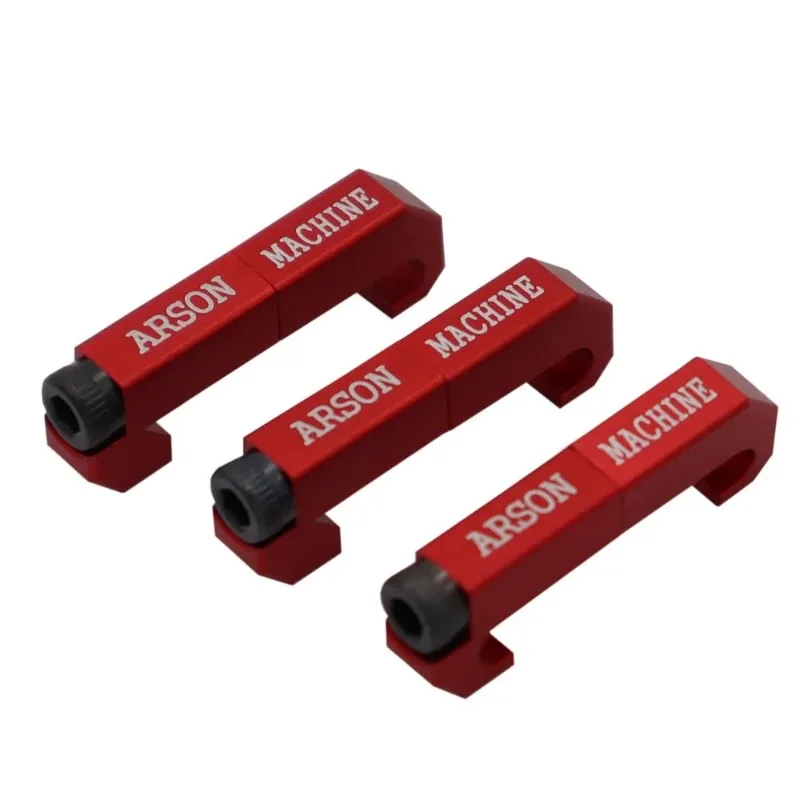Sistema de guía de cables táctico M-LOK instalado en guardamanos