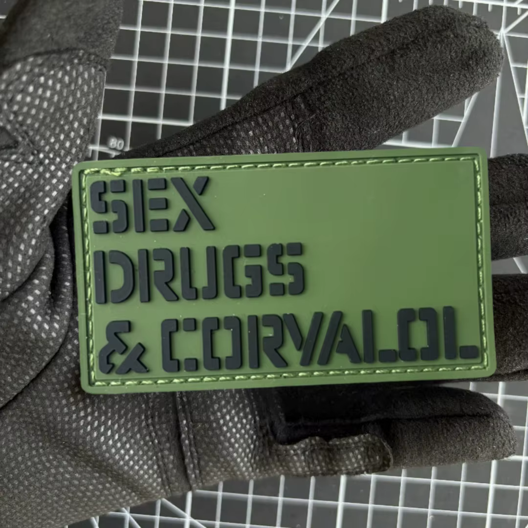 Parche táctico insignia moral Sex y Corvalol con Velcro PVC - imagen 4