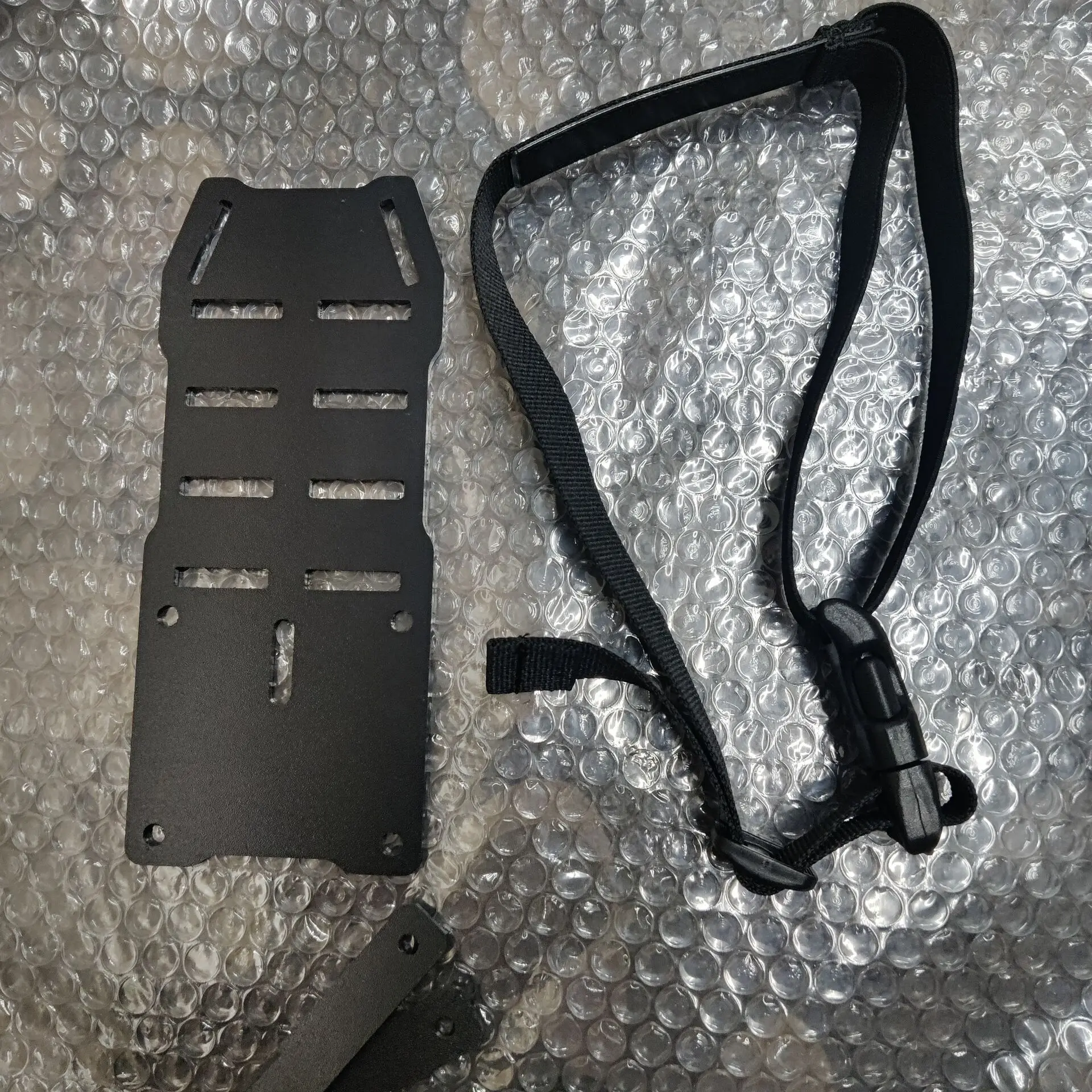 Kit adaptador placa táctica MOLLE para cargador muslo y pierna - imagen 5