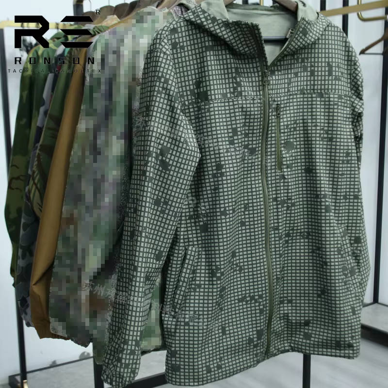 Chaqueta táctica con capucha hombre – Camuflaje invierno