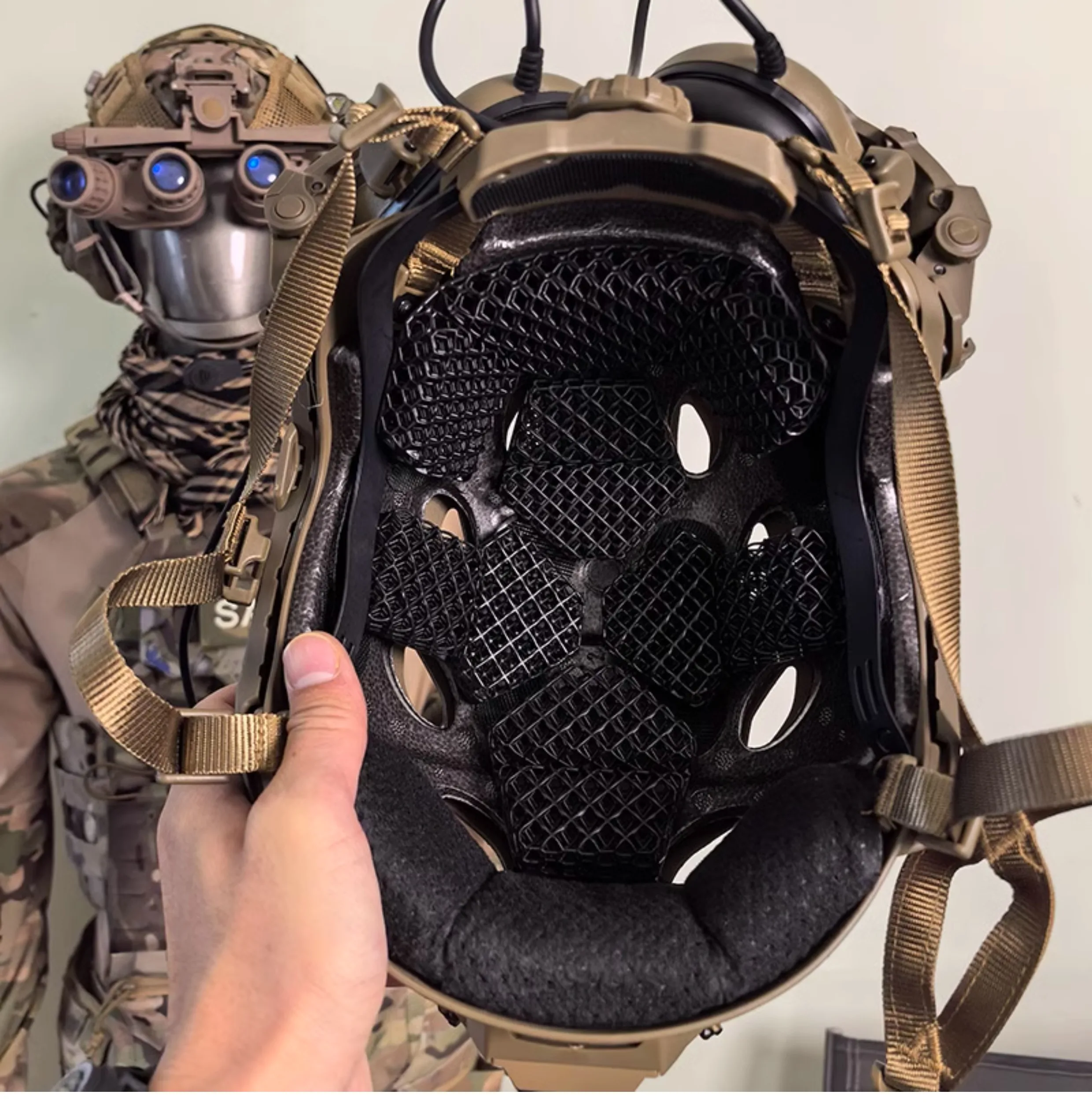 Forro de casco panal polímero impresión 3D amortiguación transpirable - imagen 5