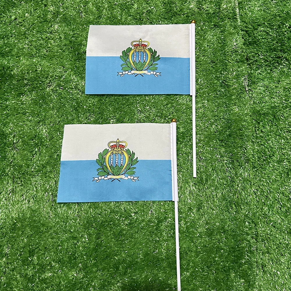 Detalle de la banderola y el montaje