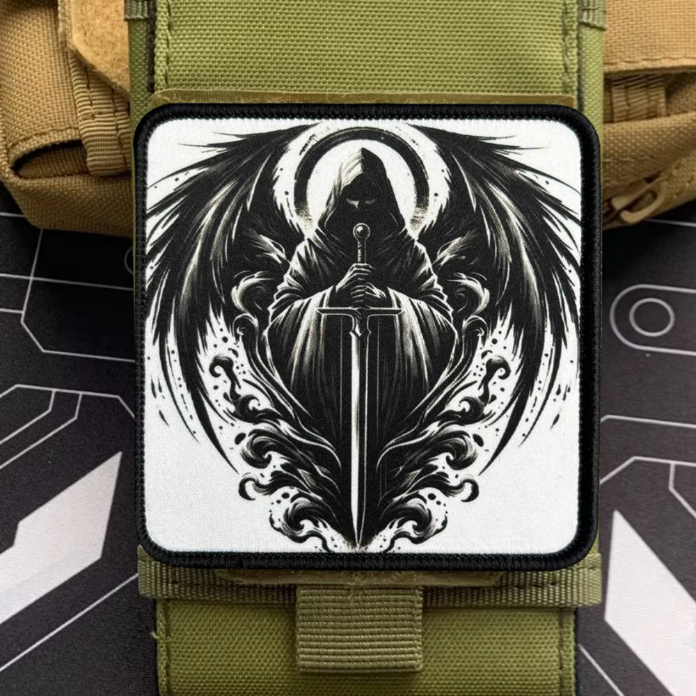 Parche táctico Ángel de la Muerte con velcro, espada alada templario - imagen 2