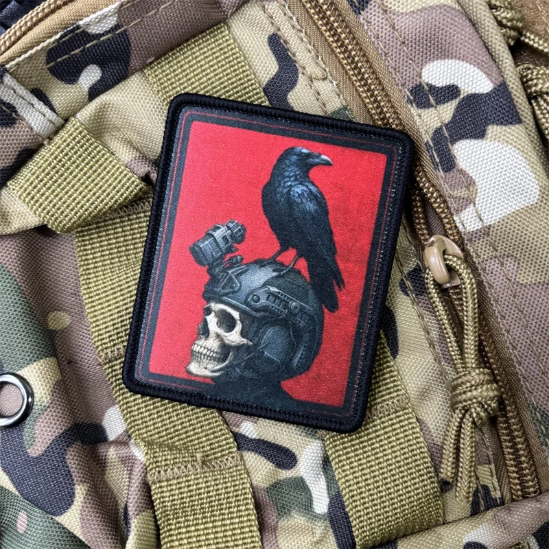 Parche táctico cuervo soldado con gancho y bucle militar - imagen 2