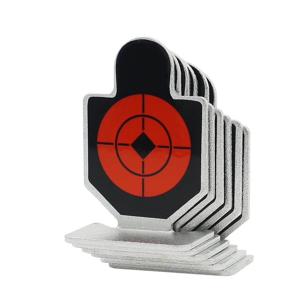 Detalle de objetivo metálico rojo para práctica