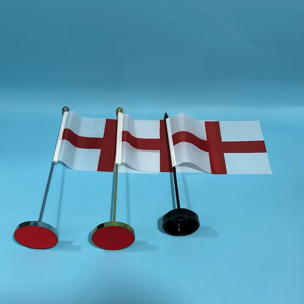 Detalle del mástil y la base de la bandera inglesa de mesa