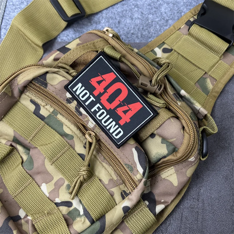 Parche táctico “404 NOT FOUND” con velcro